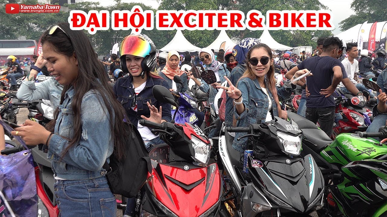 ngam-exciter-150-do-va-cac-nu-biker-cuc-chat-tai-dai-hoi-biker-malaysia