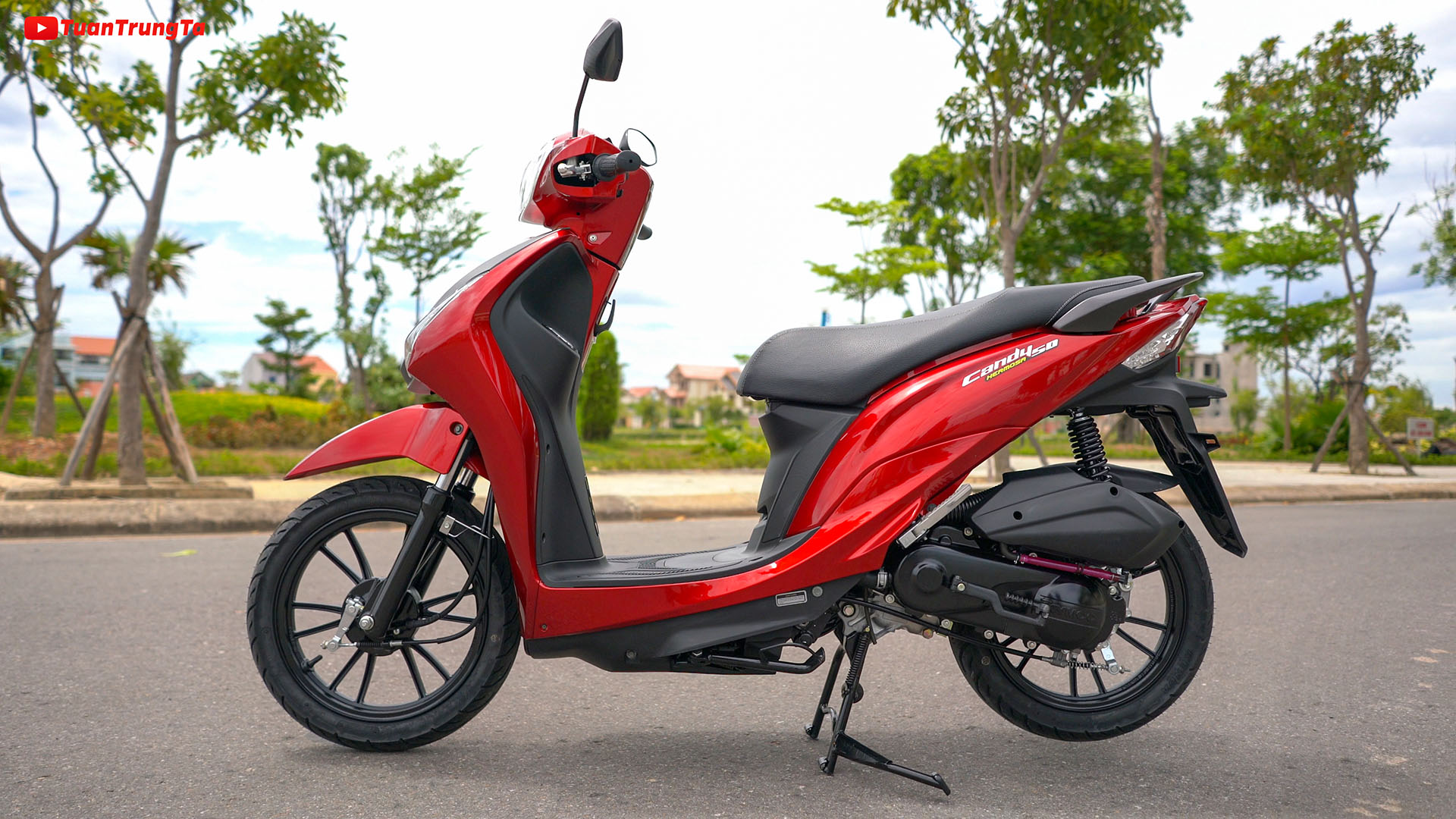 kymco-candy-hermosa-50cc-xe-tay-ga-cao-cap-danh-cho-hoc-sinh-kieu-dang-hien-dai