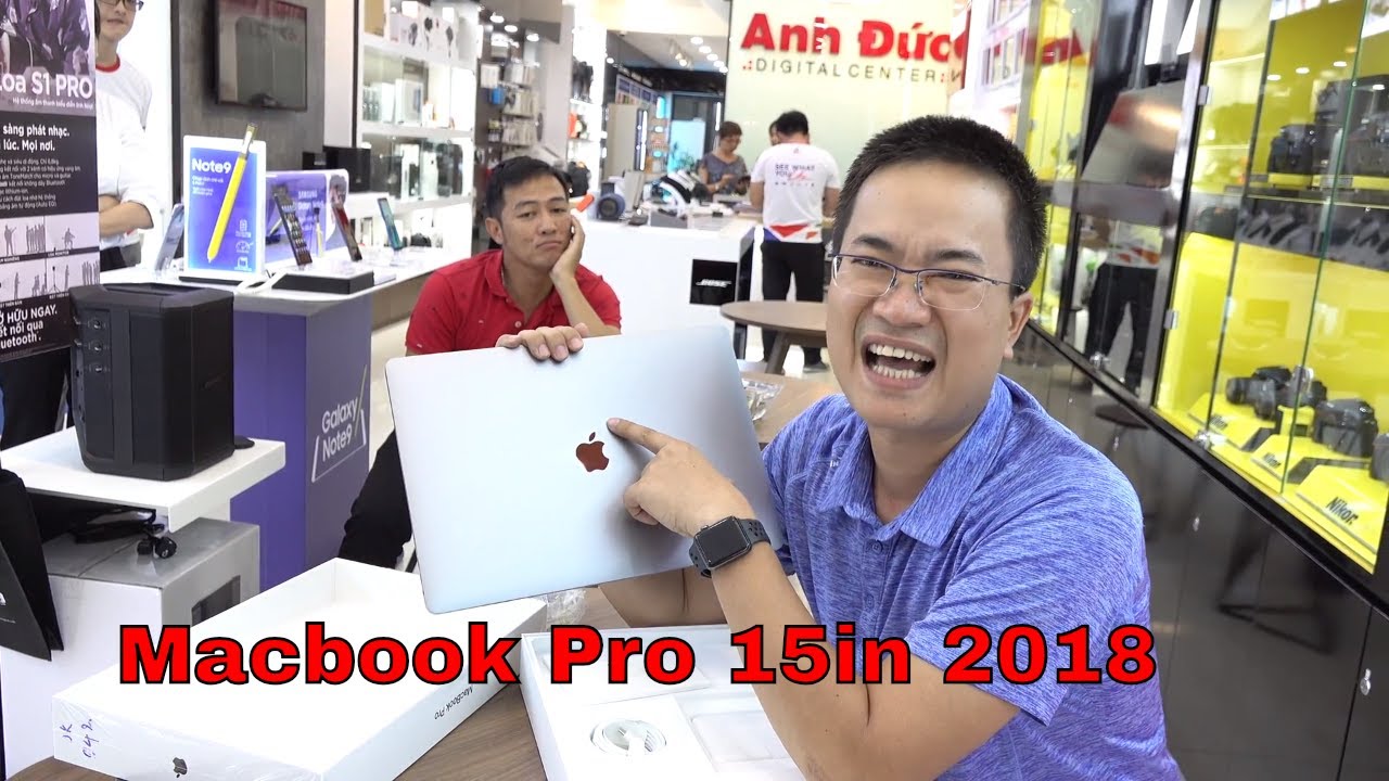 Mua Macbook Pro 15.4 inch 2018 giá 62tr về nghịch ▶ Unbox tận hưởng nha anh em!
